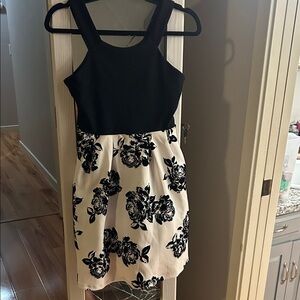 Elegant Black and White Floral Kids Formal Dress